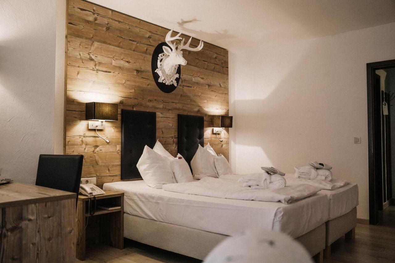 Landhotel Waldhaus Laubach  Εξωτερικό φωτογραφία