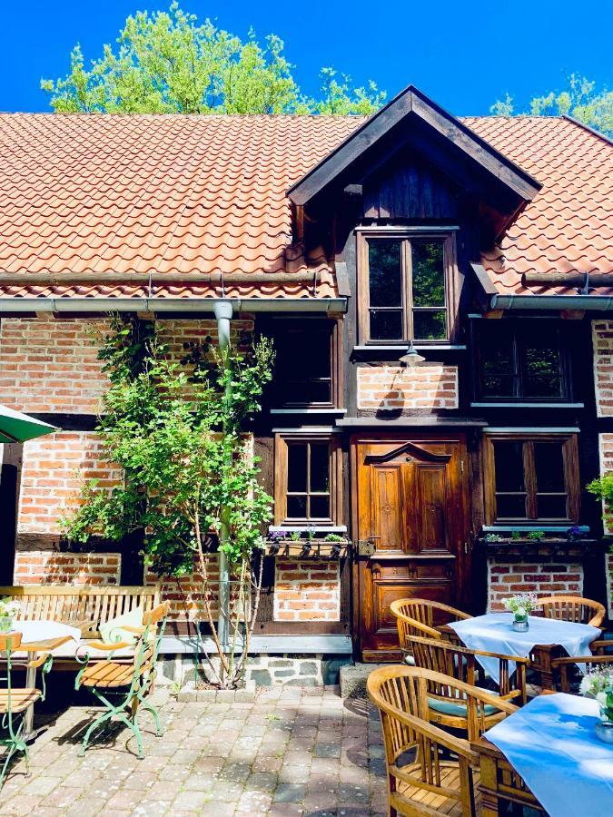 Landhotel Waldhaus Laubach  Εξωτερικό φωτογραφία